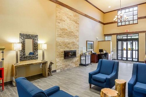 Comfort Inn Woodstock image 33